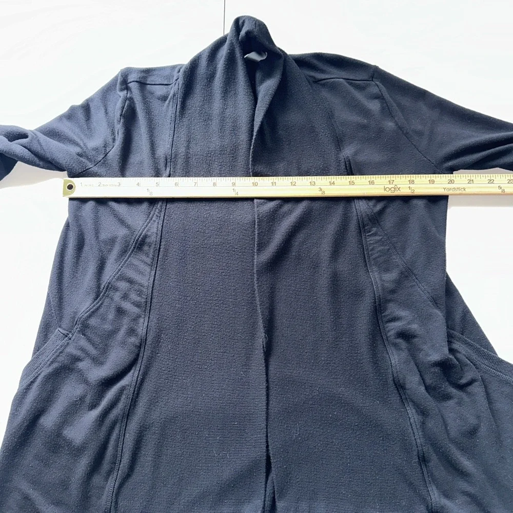 Athleta Cocoon Wrap Cardigan Black Pockets SIZE XSP - Picture 7 of 9